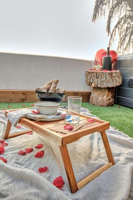 Suite Con Jacuzzi En La Montana. Catadau Extérieur photo